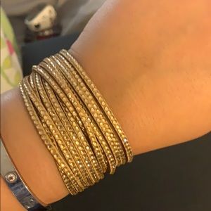 Fashionable Snap Bracelets